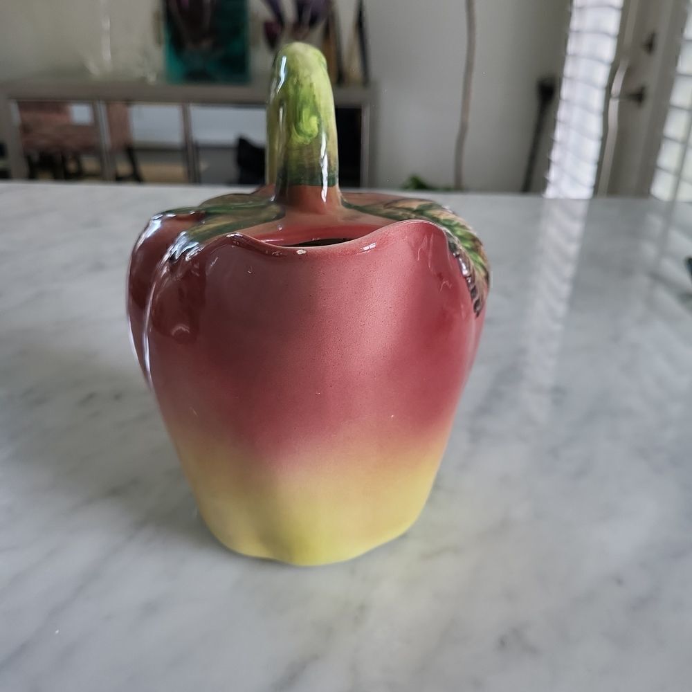 Fruit Pitcher   - Picture 3 of 6